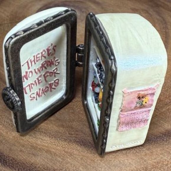 Vintage Boyds Bears Granny's Icebox with Frosty McNibble Treasure Box - Picture 11 of 14